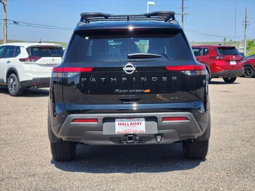 2025 Nissan Pathfinder Rock Creek 4WD