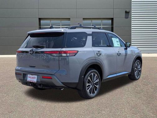 Boulder Gray Pearl 2026 Nissan Pathfinder Platinum