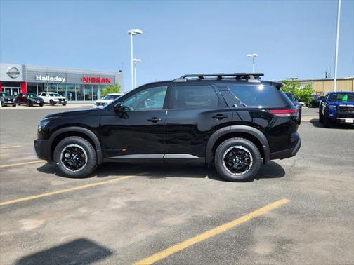 2025 Nissan Pathfinder Rock Creek 4WD
