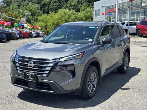 Gun Metallic 2026 Nissan Rogue S