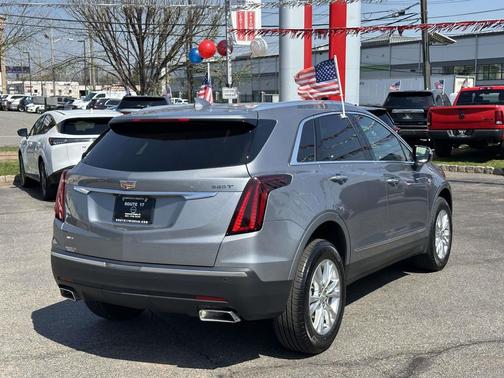 Argent Silver Metallic 2025 Cadillac XT5 Luxury