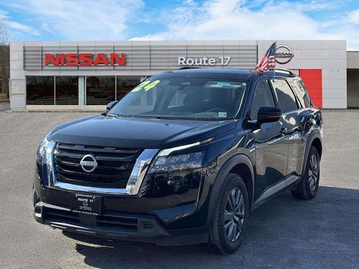 2024 Nissan Pathfinder SV 4WD