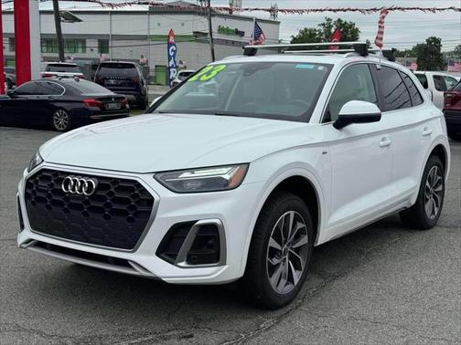 2023 Audi Q5 45 S line Premium Plus
