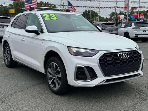 2023 Audi Q5 45 S line Premium Plus