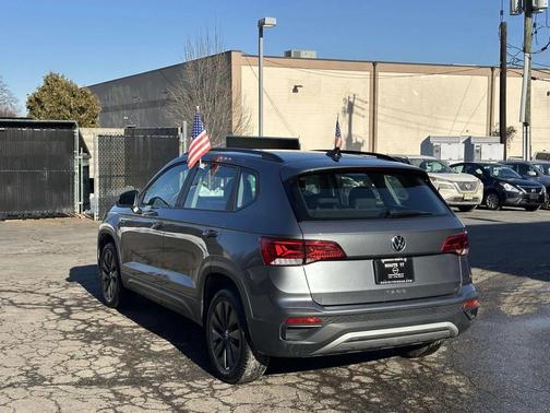 2024 Volkswagen Taos 1.5T S