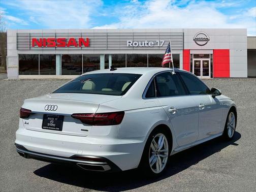 2023 Audi A4 45 S line Premium Plus