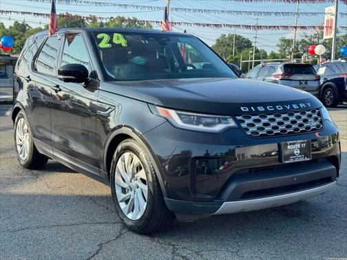 2024 Land Rover Discovery P300 S