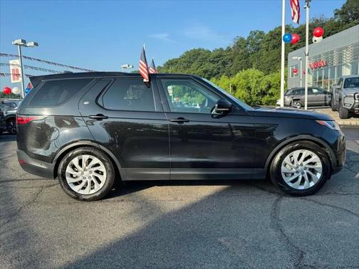 2024 Land Rover Discovery P300 S