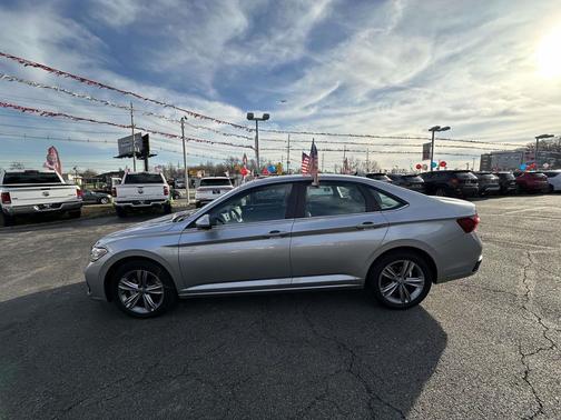 2024 Volkswagen Jetta 1.5T SE