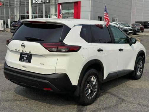 2021 Nissan Rogue S