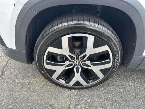 2022 Volkswagen Taos 1.5T SEL