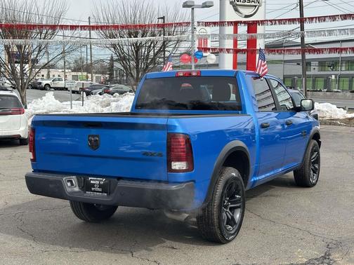 2024 RAM 1500 Classic Warlock Crew Cab 4x4 5'7' Box