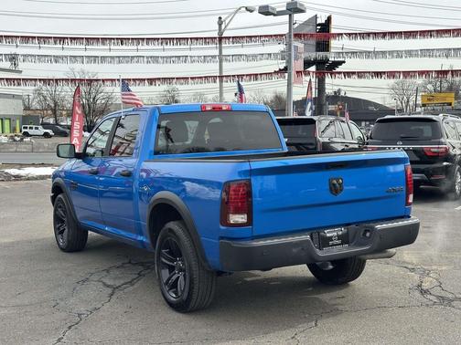 2024 RAM 1500 Classic Warlock Crew Cab 4x4 5'7' Box