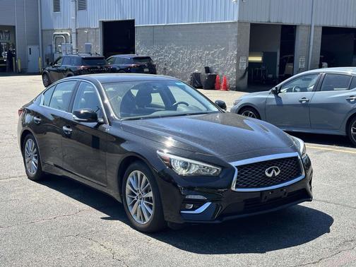 Black Obsidian 2023 INFINITI Q50 3.0t LUXE