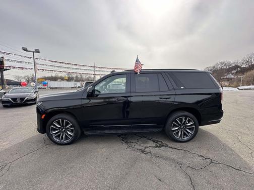 2024 Cadillac Escalade Sport