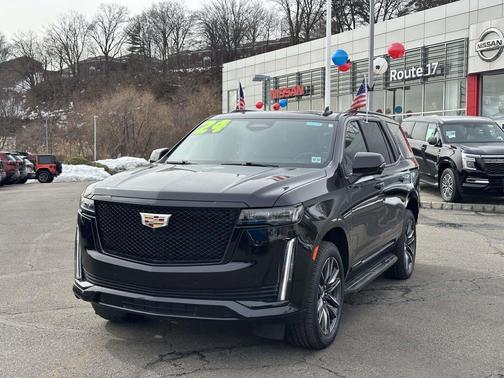 2024 Cadillac Escalade Sport