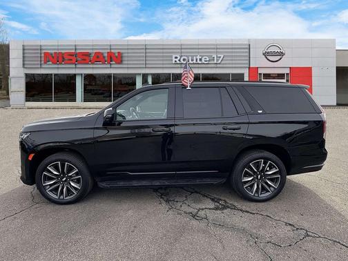 2024 Cadillac Escalade Sport