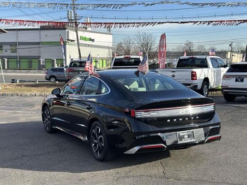 2024 Hyundai SONATA SEL