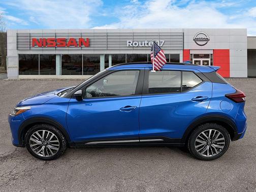 2024 Nissan Kicks SR