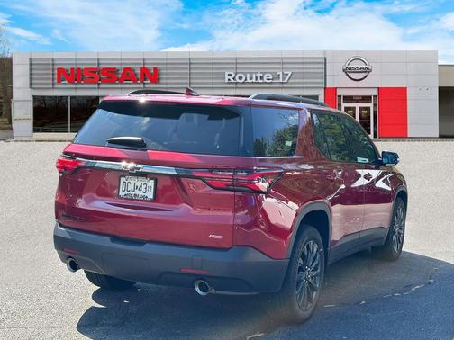 2023 Chevrolet Traverse RS