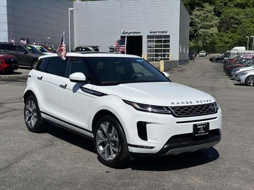 Ostuni Pearl White Metallic 2023 Land Rover Range Rover Evoque SE