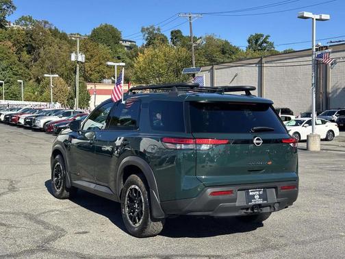 2024 Nissan Pathfinder Rock Creek 4WD
