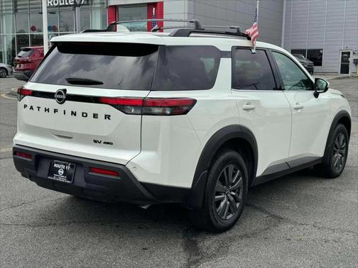 2023 Nissan Pathfinder SV 4WD