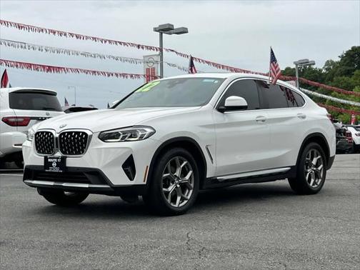 2022 BMW X4 xDrive30i