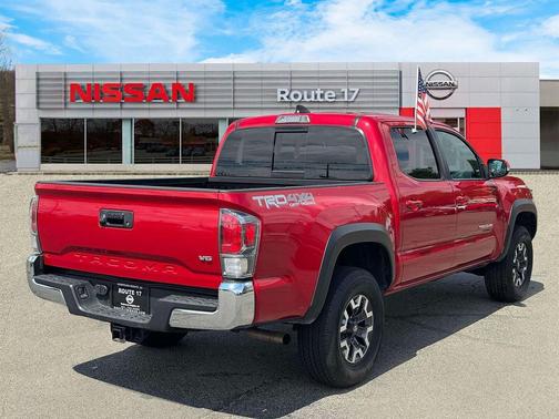 2023 Toyota Tacoma SR