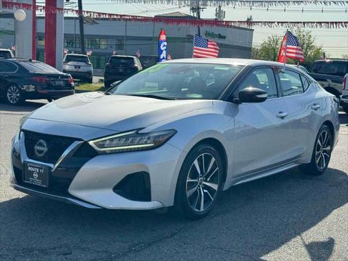 2023 Nissan Maxima SV Xtronic CVT