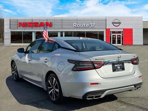 2023 Nissan Maxima SV Xtronic CVT