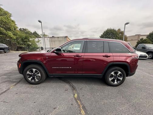 2023 Jeep Grand Cherokee 4xe Base