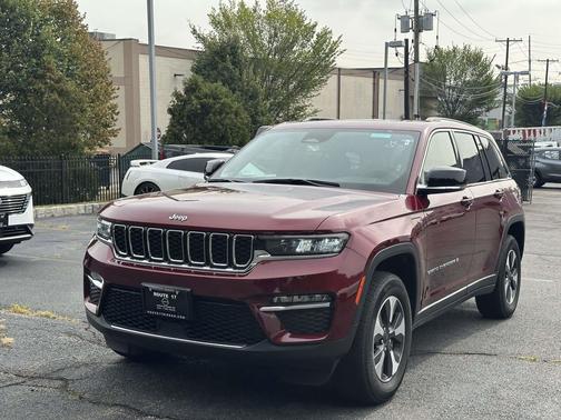 2023 Jeep Grand Cherokee 4xe Base