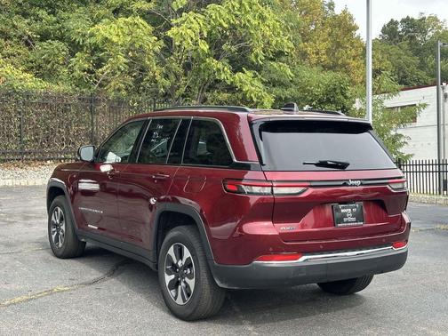 2023 Jeep Grand Cherokee 4xe Base