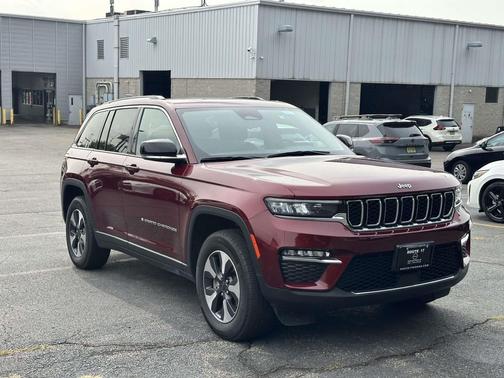 2023 Jeep Grand Cherokee 4xe Base