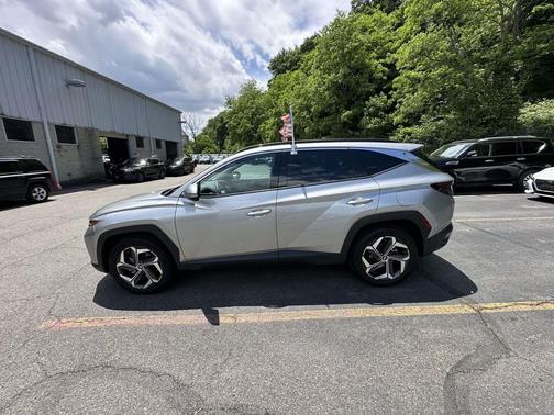 Shimmering Silver 2023 Hyundai TUCSON Limited