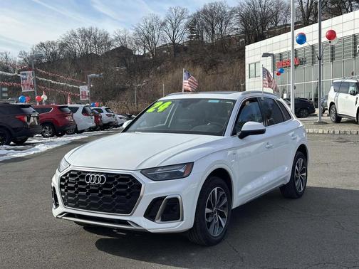 2024 Audi Q5 45 S line Premium Plus