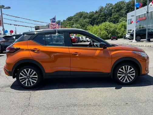 2024 Nissan Kicks SV
