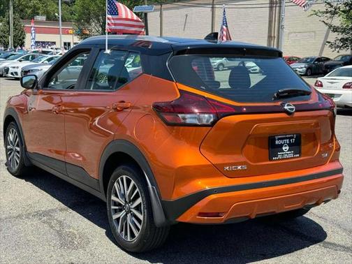 2024 Nissan Kicks SV