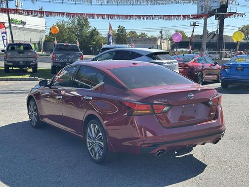 Scarlet Ember 2024 Nissan Altima 2.5 SL