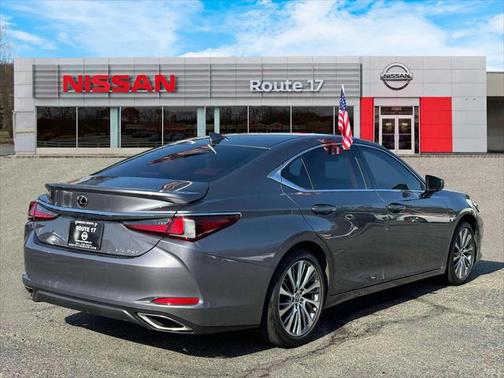 2021 Lexus ES 350 Base