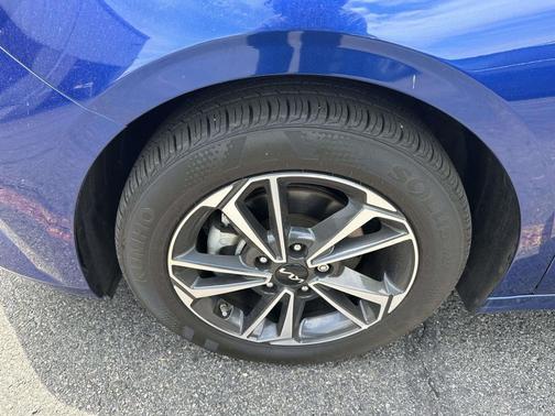 Deep Sea Blue 2023 Kia Forte LXS