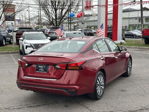 Scarlet Ember Tintcoat 2023 Nissan Altima 2.5 SV
