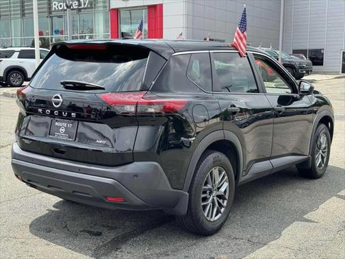 2021 Nissan Rogue S