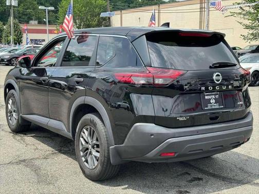 2021 Nissan Rogue S