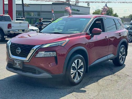 2022 Nissan Rogue SV