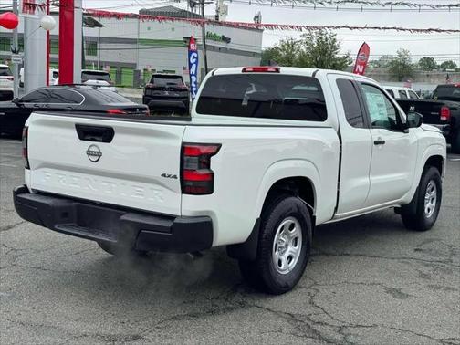 2025 Nissan Frontier S