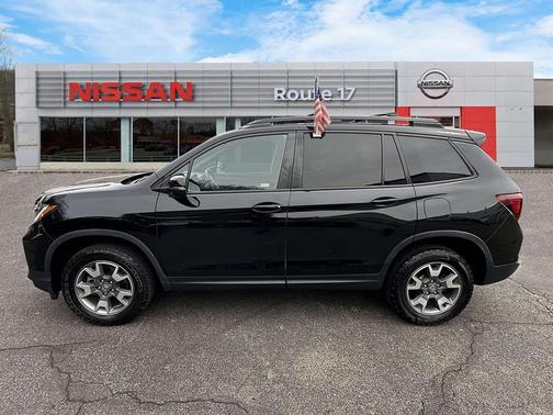 2023 Honda Passport AWD TrailSport
