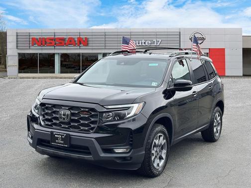 2023 Honda Passport AWD TrailSport