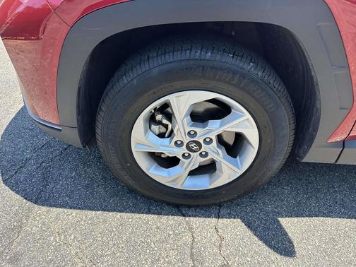 Ultimate Red 2024 Hyundai TUCSON SEL